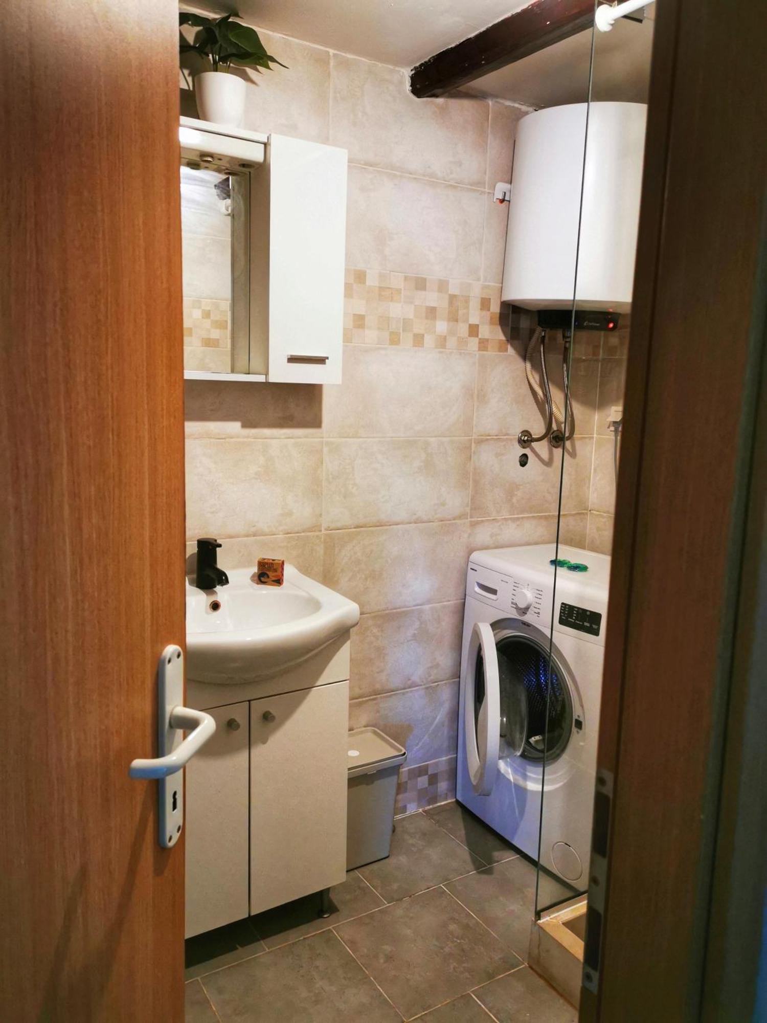 Attica Apartment Pula Dış mekan fotoğraf